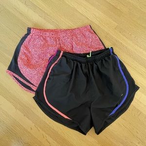 Nike dry fit women’s medium short bundle.